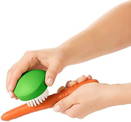 OXO Vegetable Brush tbsp
