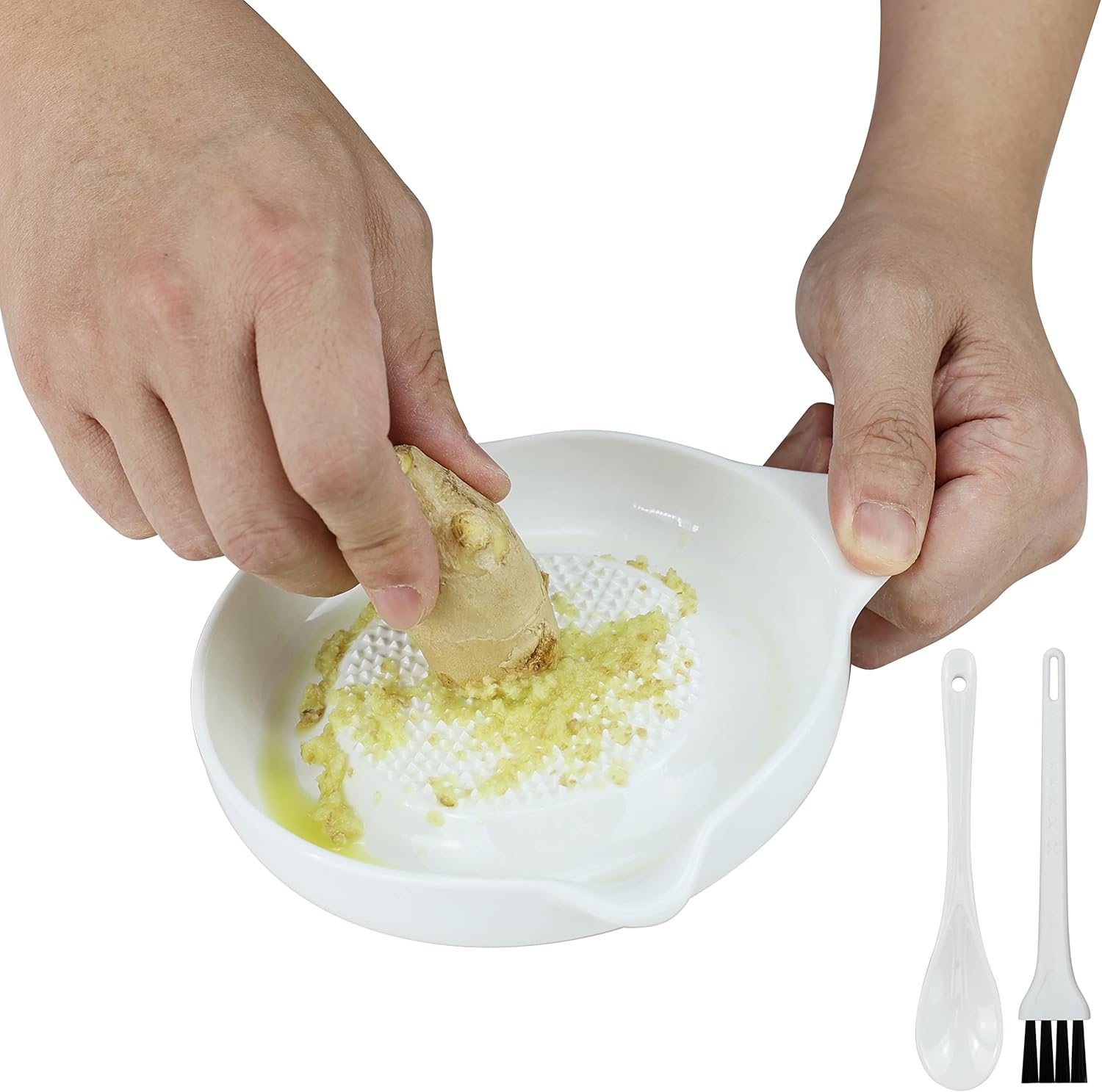 EIKSS Ceramic Grater Set with Spoon and Brush