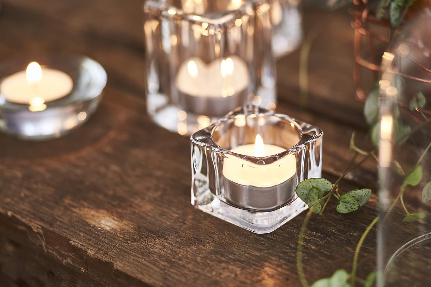 Unmatched 5 Bucket of 200 White Tea Lights - Reliable Durable and Long-Burning