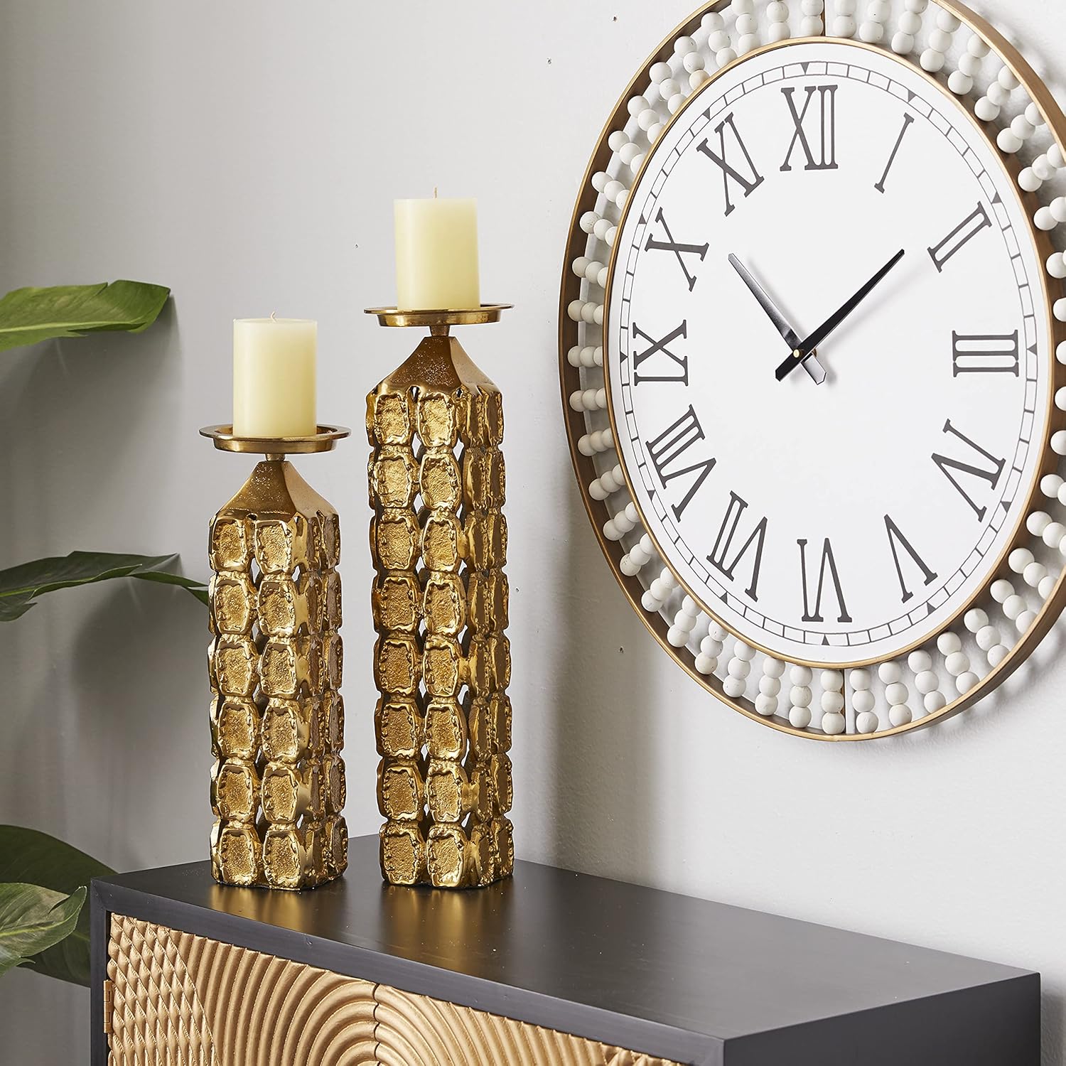 Deco 79 Modern Aluminum Cylinder Candle Holder Set